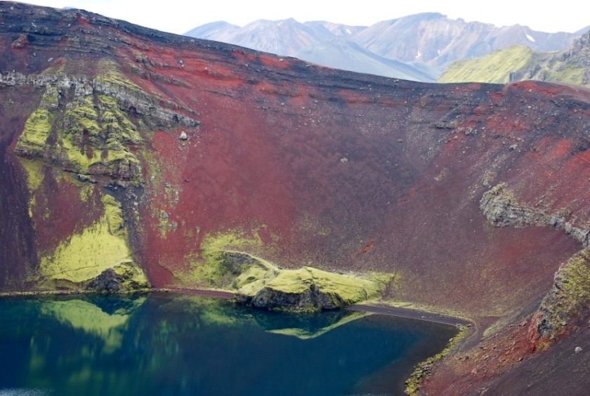 кольорові гори ісландії